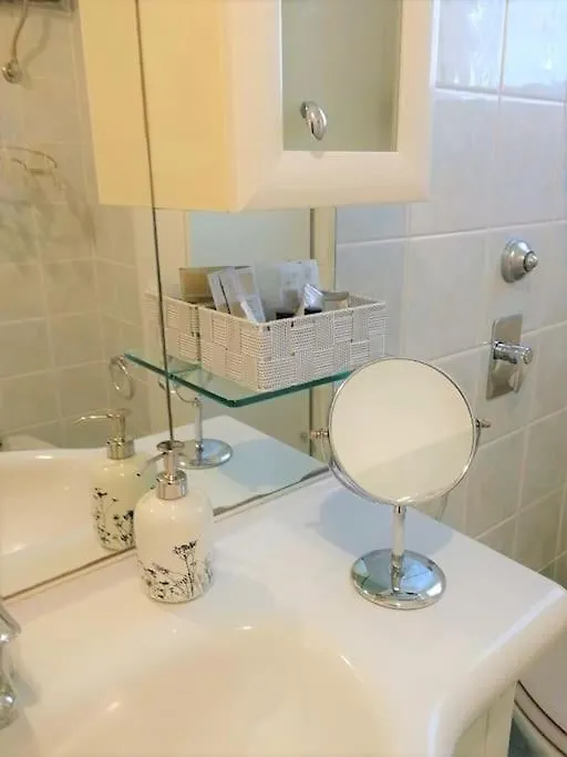 Gef House - Studio Apartment Bande Nere Milano Italien