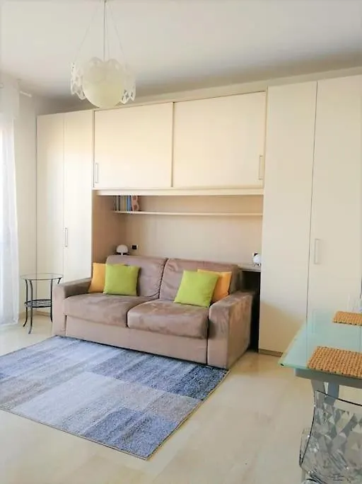 Gef House - Studio Apartment Bande Nere Milano